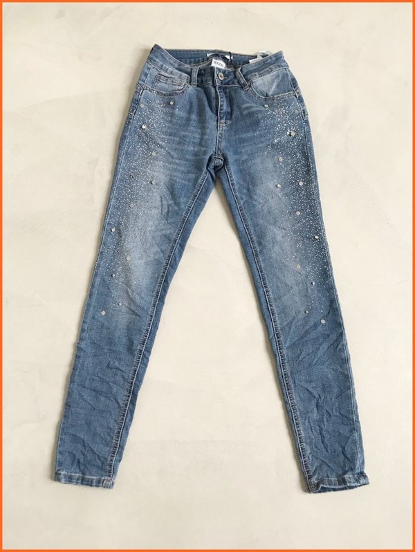 Jeans skinny delave con swarovski.