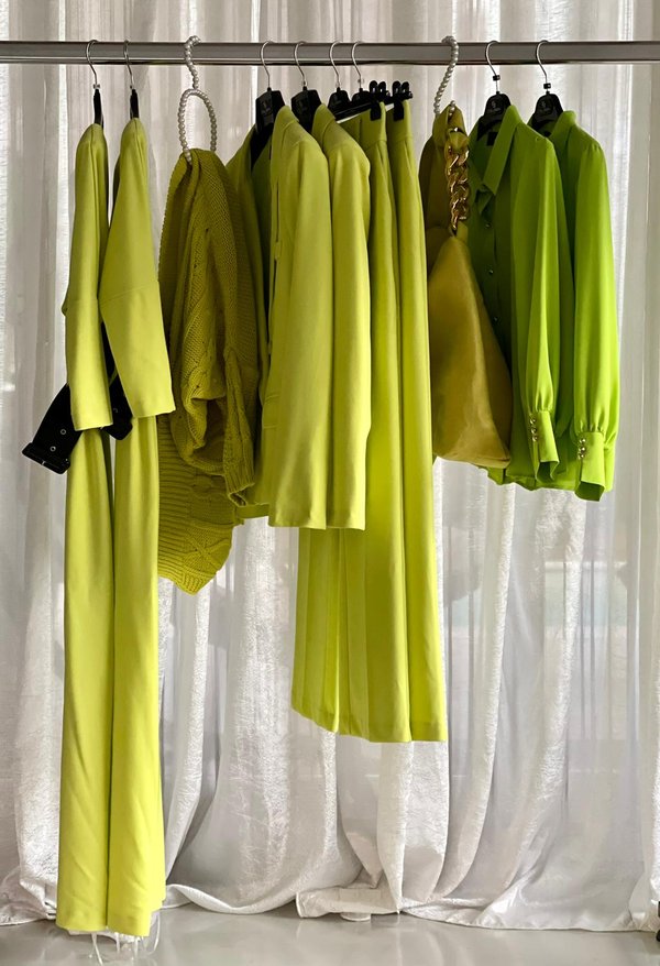 Total lime, luminosità, tendenza e carattere tutto in uno.