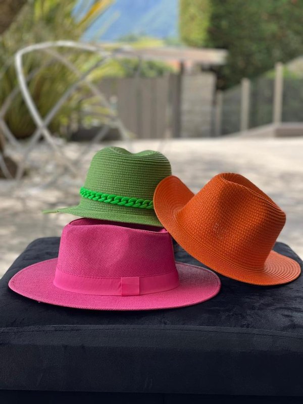 Cappelli colorati 