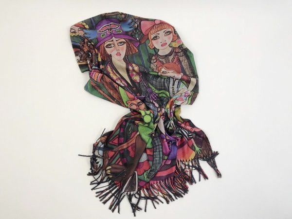 Pashmine soft touch con disegni ispirati all'artista Helen Downie.