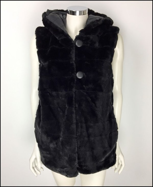 Gilet nero in ecopelliccia reversibile con cappuccio.